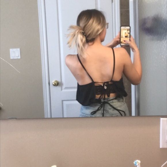 Brandy Melville Tie Up Backless Tank Top - Picture 2 of 4